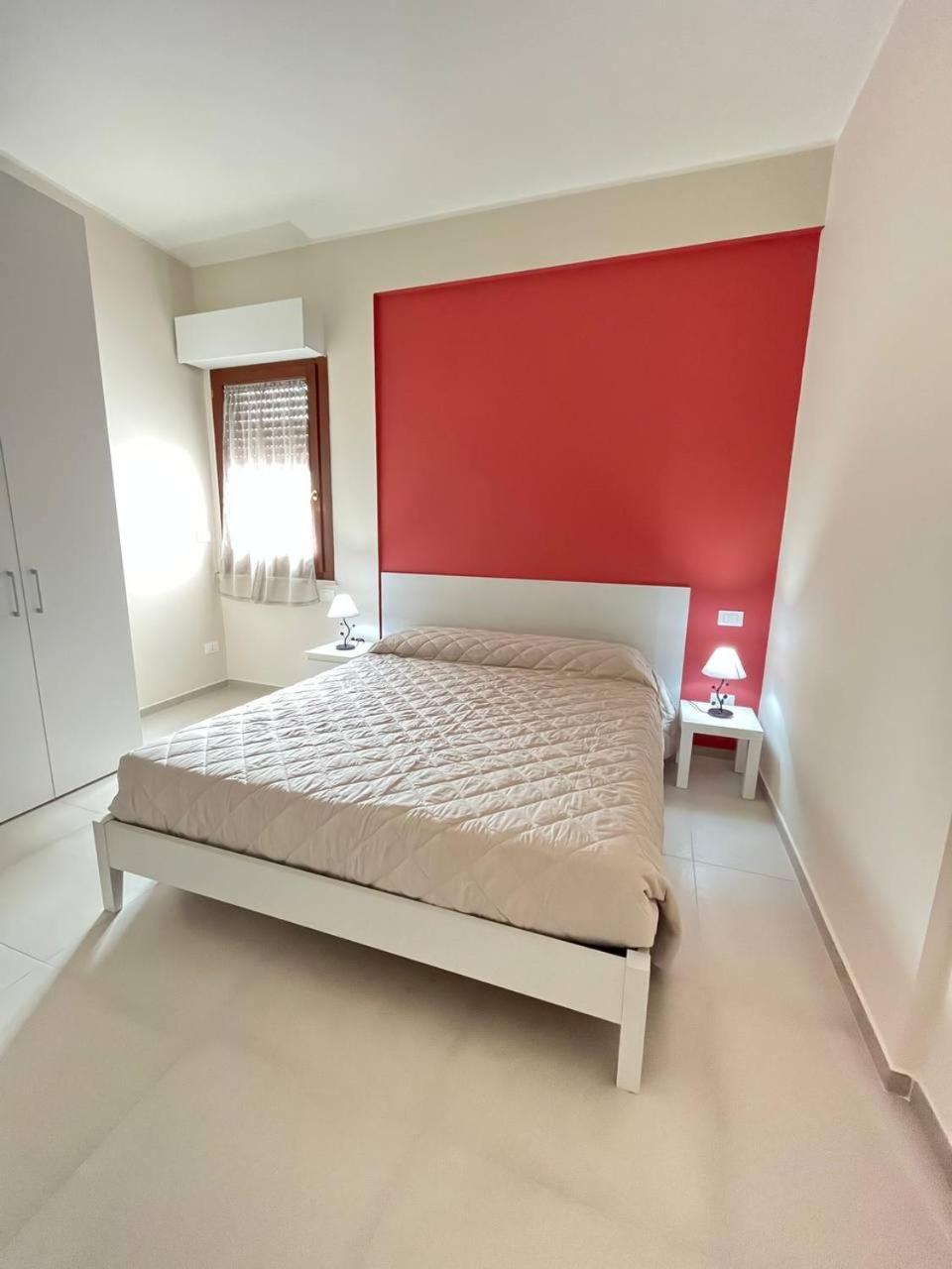 Red & Blue Apartments Termoli Esterno foto